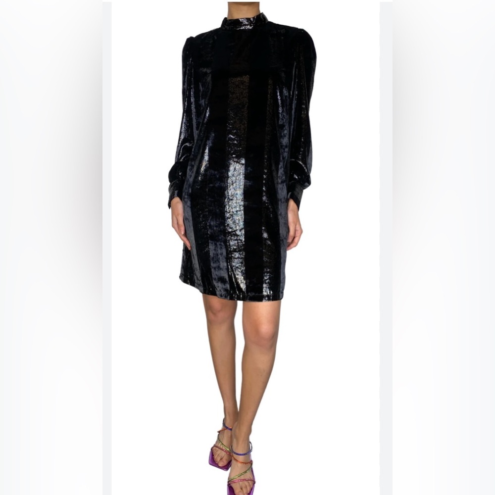 DEBY DEBO
VESTIDO VELVET Dress size Small (4-6)